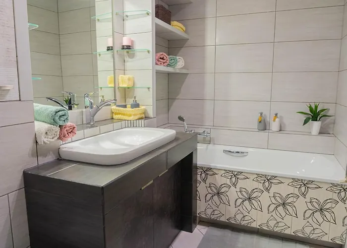 Przestronny Apartament * Grzybowo (West Pomeranian)